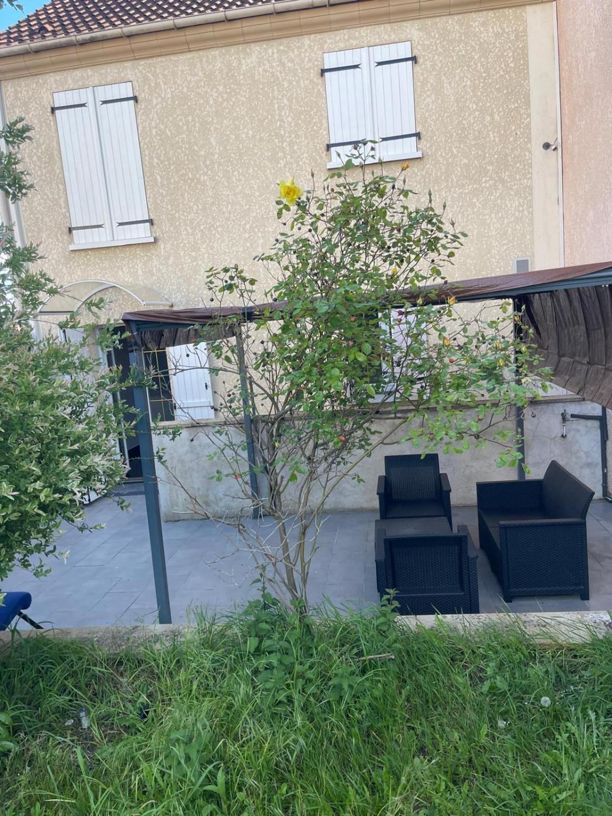 Maison De Caractere A Ballainvilliers 外观 照片